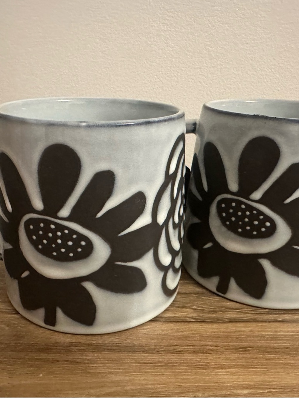 NEW The Old Pottery Company Ceramic Mug Set, Floral, Blue and Brown Hand Crafted - Picture 11 of 13